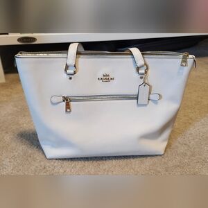Coach Handbag - Gallery Tote Bag - White